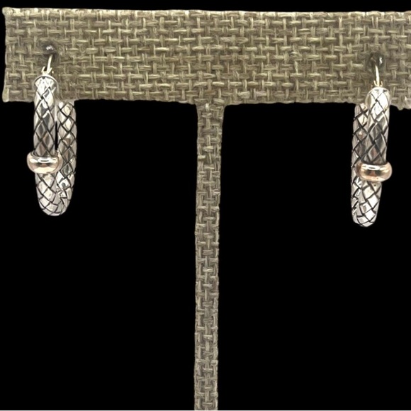 Vintage Italian Vermeil Silver Woven Hoop Earrings with 18K (750) Latch - Picture 5 of 8